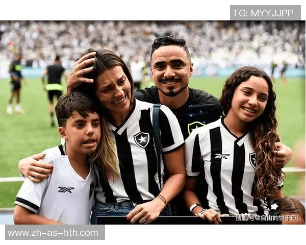 未退役足球球星盘点:现役传奇球员的风采与未来前景分析 未退役足球球星盘点:现役传奇球员的风采与未来前景分析