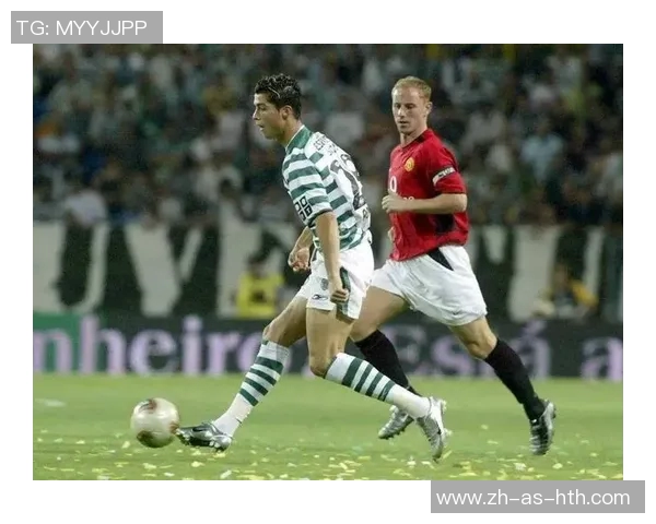 孤独足球星在绿茵场上追逐梦想的孤独与荣耀之路